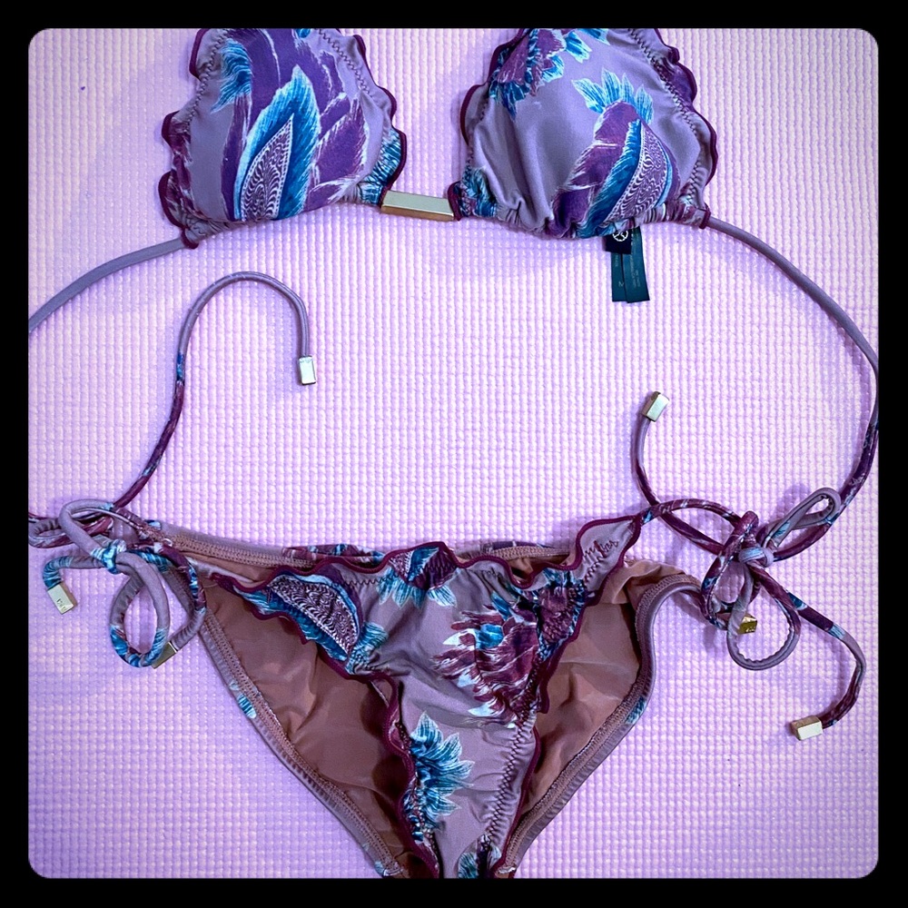 VIX Paula Hermanny Floral Bikini
